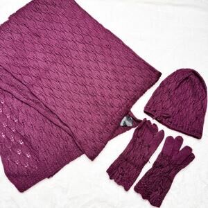 H&M Cranberry Crocheted Scarf Gloves Hat Matching Winter Set with Bows